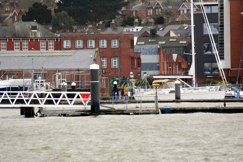 The location of the launch pit with the rig in the background. The narrow confines of the site can be seen.